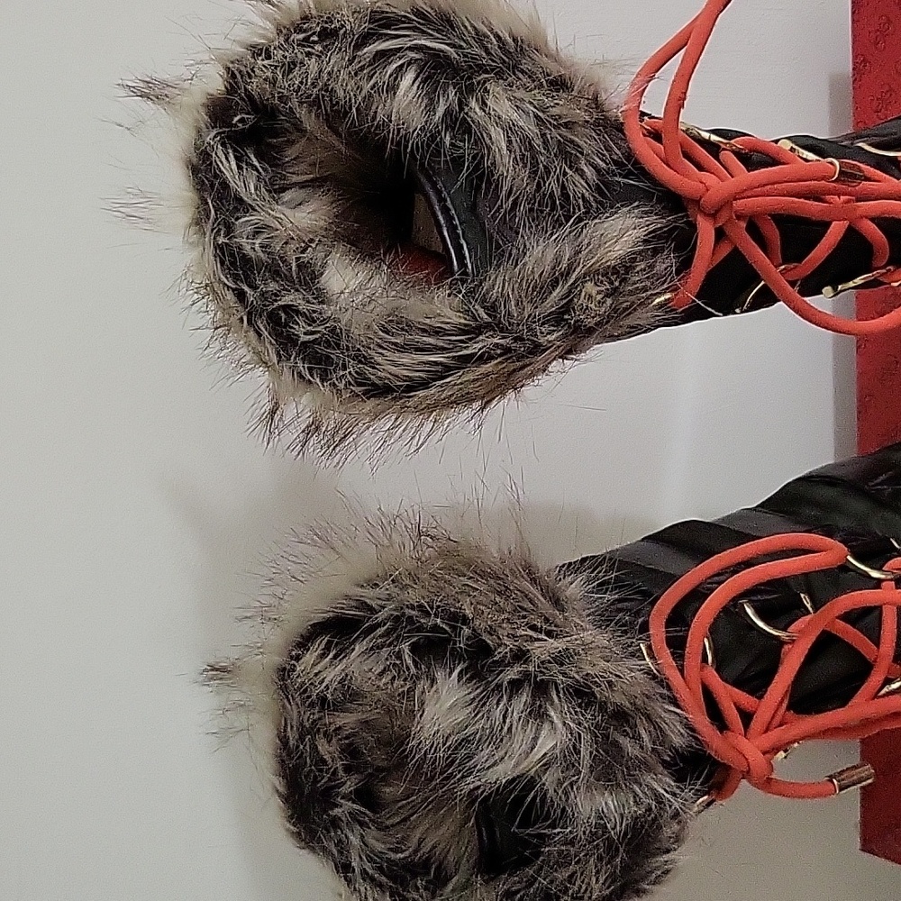 Guess Tall Winter Tie Up Boots - Picture 6 of 12